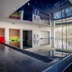 Crowne Plaza By Ihg Otel