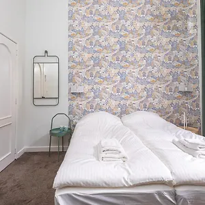 Studio Anvers Amberes