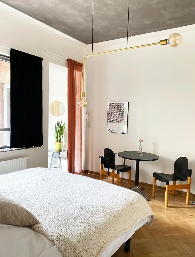 Oda ve Kahvaltı B&B Expo House Anvers Belçika
